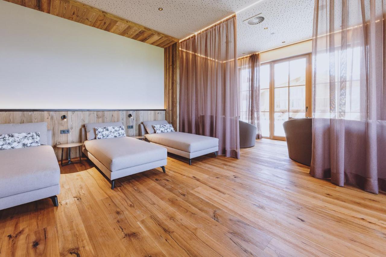 Zaglgut Hotel-Chalets Wellness & Views With Summer Card Included 卡普伦 外观 照片