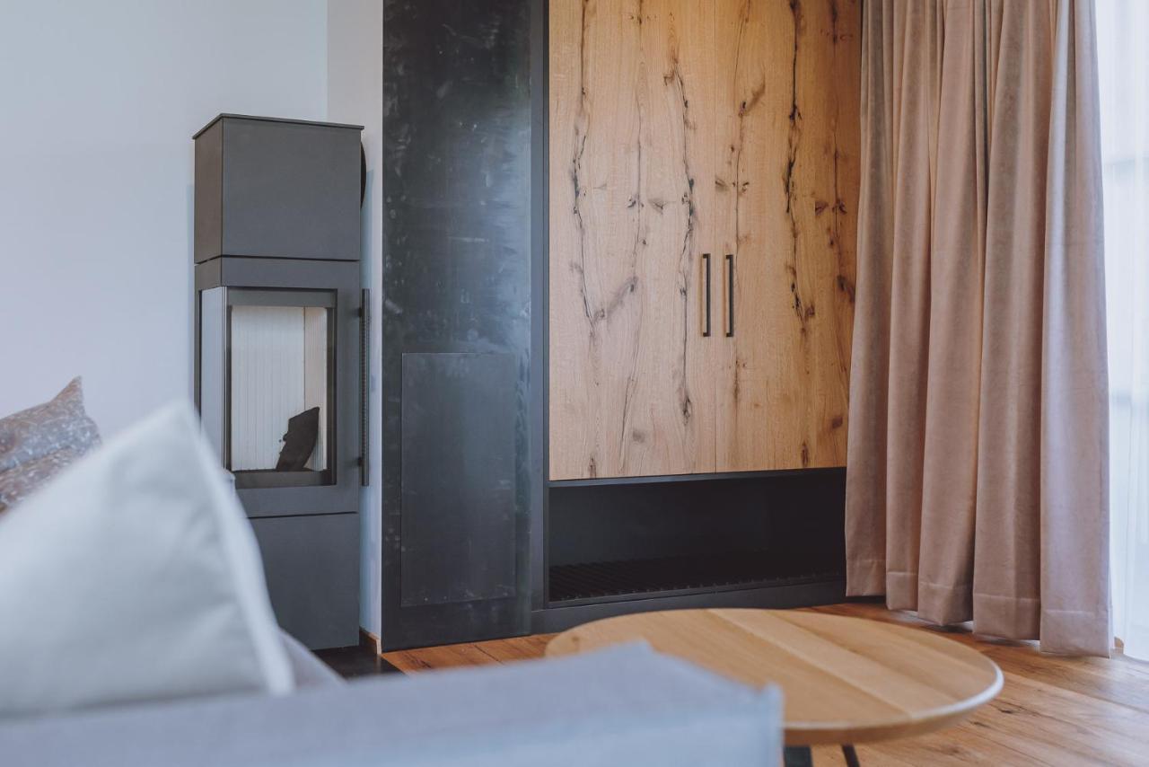 Zaglgut Hotel-Chalets Wellness & Views With Summer Card Included 卡普伦 外观 照片