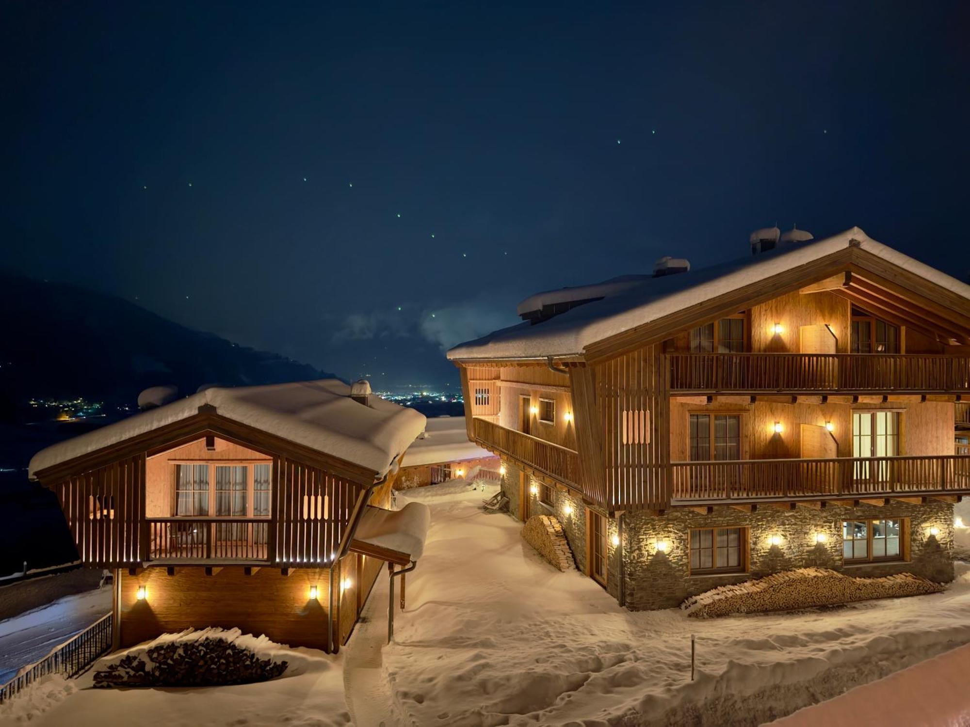 Zaglgut Hotel-Chalets Wellness & Views With Summer Card Included 卡普伦 外观 照片